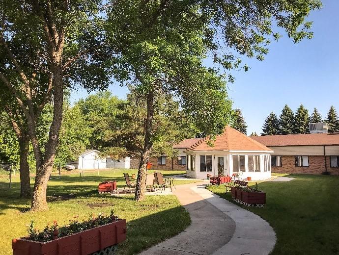 Good Samaritan Society Larimore Senior Living Community Assisted Living, Nursing Home